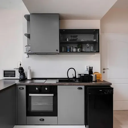 Cosy & Modern 1bd Flat Close To Ndk By Flat Mаnager דירה