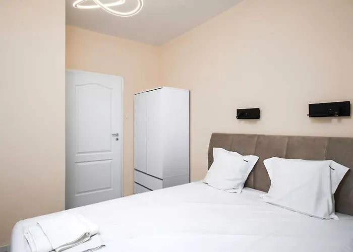 公寓 Cosy & Modern 1bd Flat Close To Ndk By Flat Mаnager 索菲亞