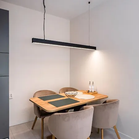 Cosy & Modern 1bd Flat Close To Ndk By Flat Mаnager Apartamento *