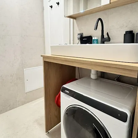 Cosy & Modern 1bd Flat Close To Ndk By Flat Mаnager Apartamento *